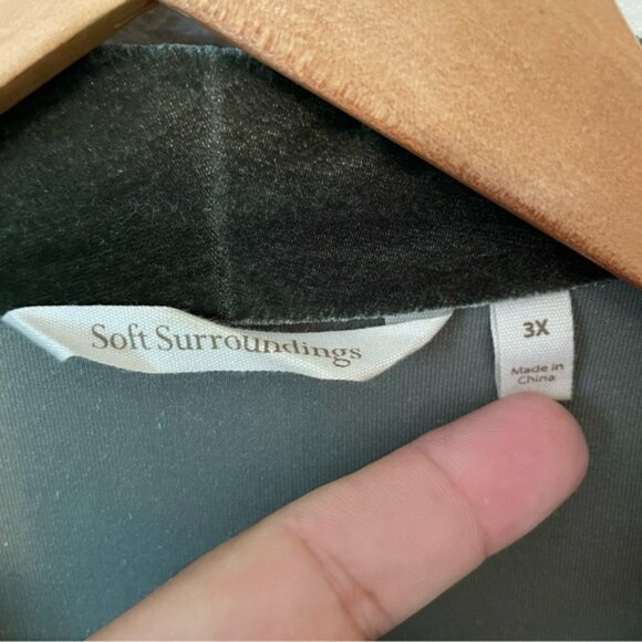 Soft Surroundings Velvet Topper Open Wrap Jacket in Basil Green 3X - Picture 3 of 7